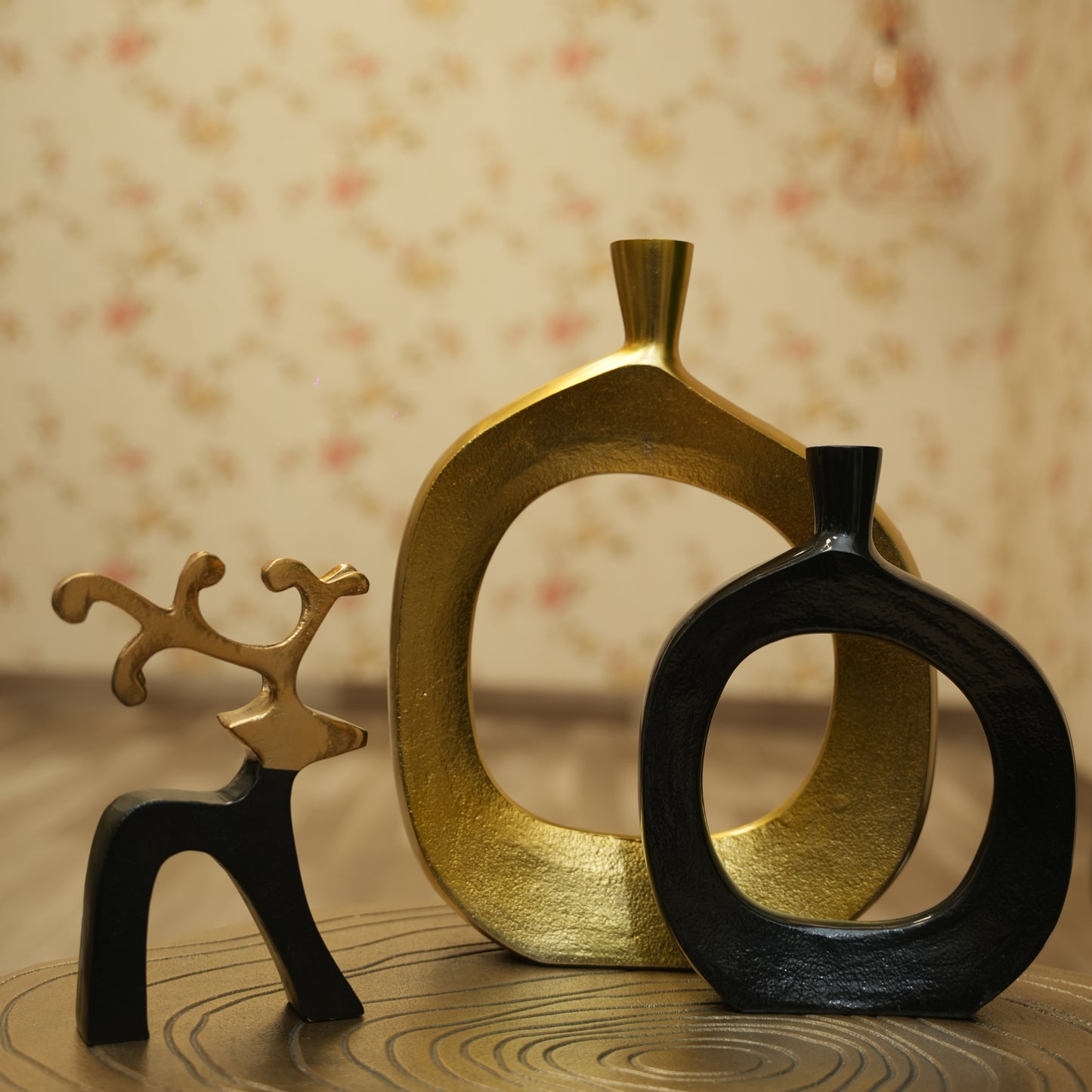 Gold & Black Decorative Vase (Set of 2)