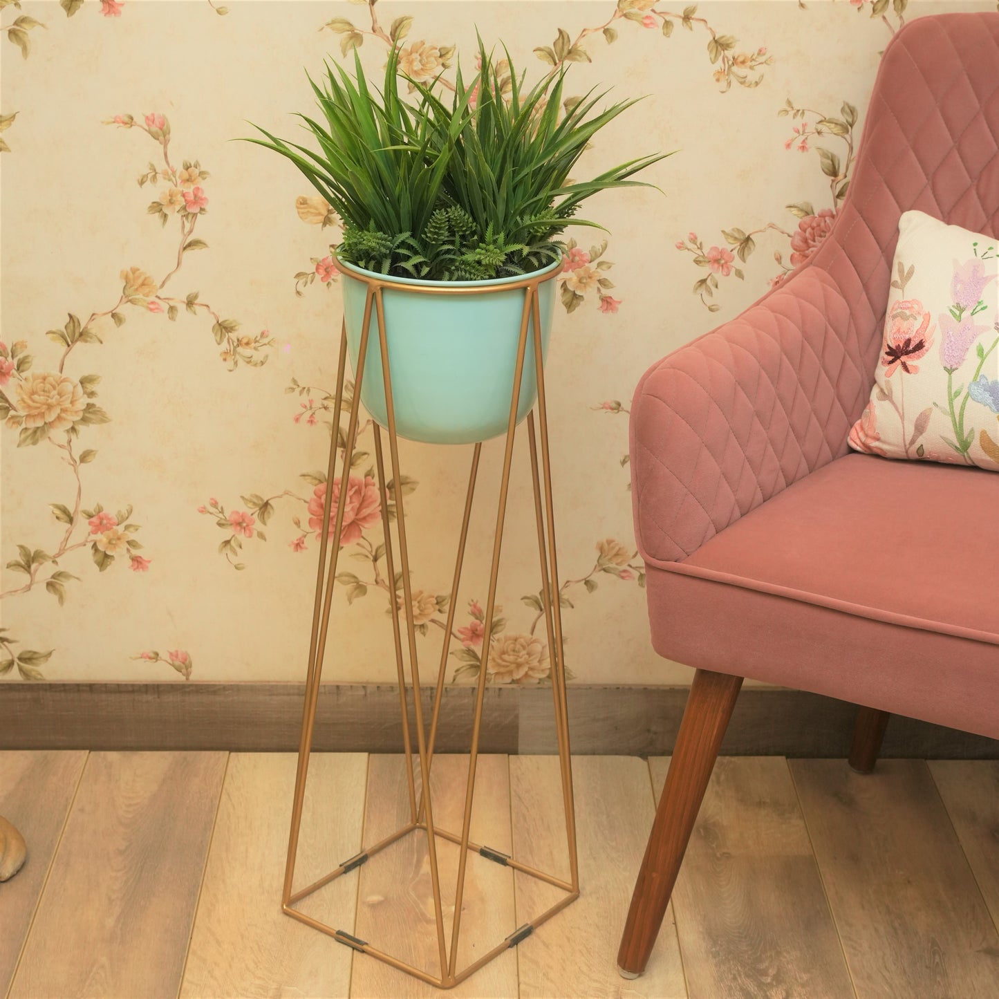 Camden Sky Blue Metal Planter