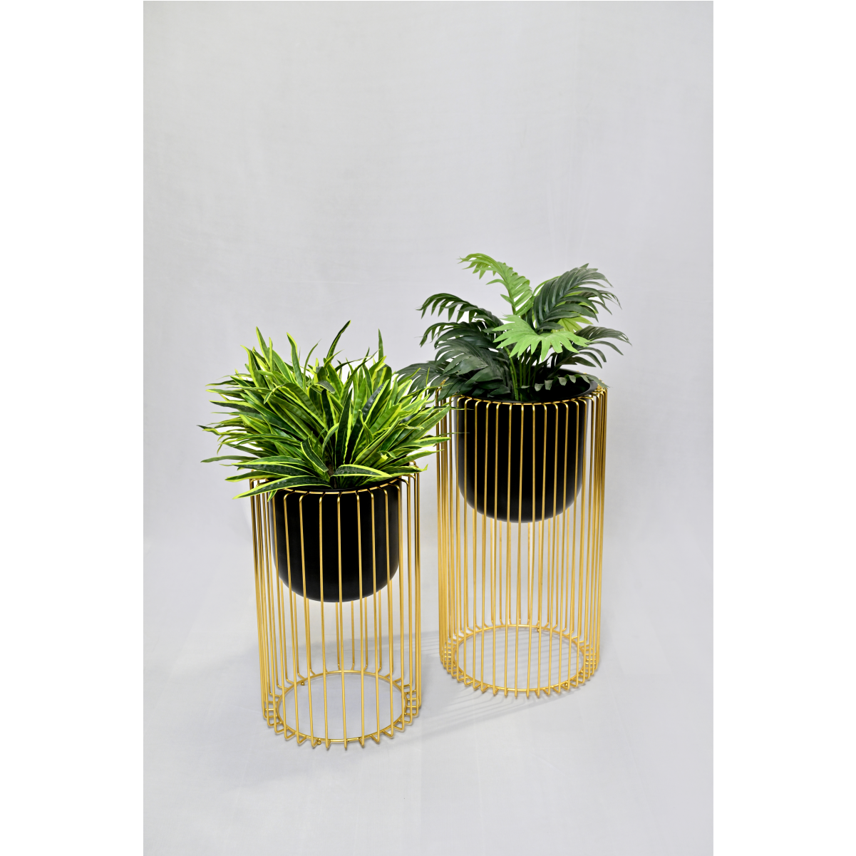 Harp Gold/Black Metal Planter