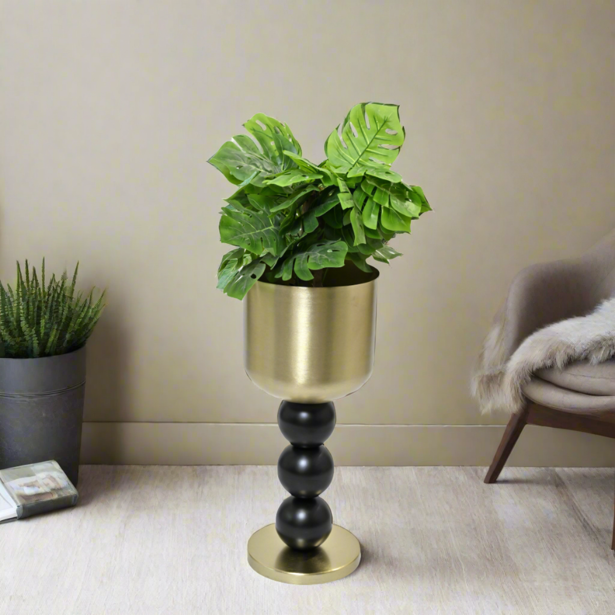 Black and Gold Planter