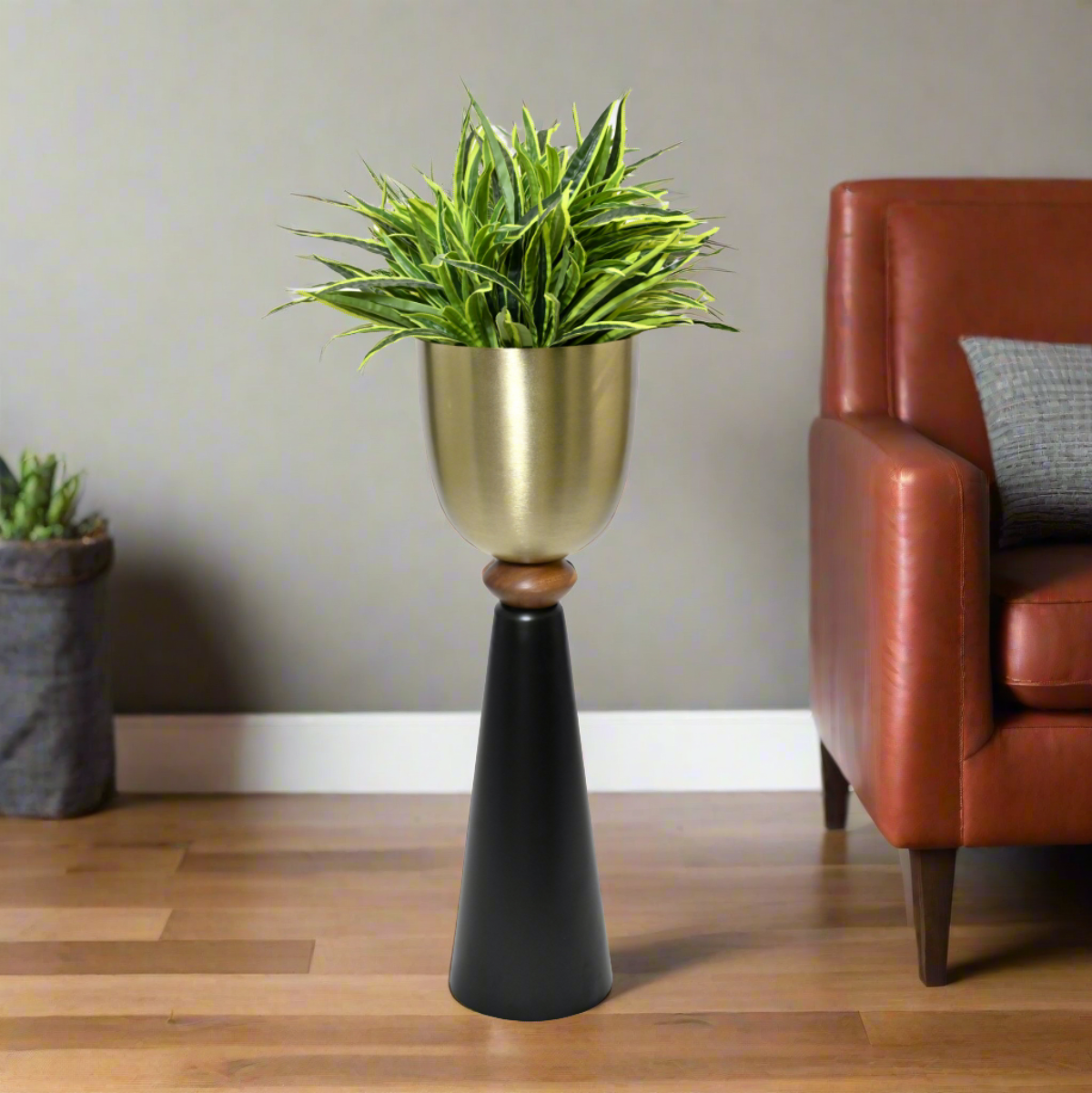 Black & Gold Metal Planter